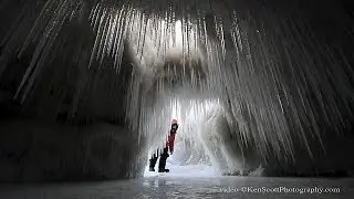 Lake Michigan ... Crystal Cave(ice cave)