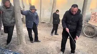 导弹肚子越来越大！让树杭老表看看到底怀上没有！树杭老表有绝招 #我的乡村生活