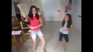 Oppan Gangnam Style: Buritis English School