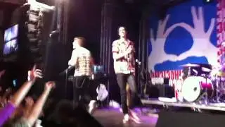 3OH!3 - Starstrukk (Live @ Porto Alegre 19.04.11) HD