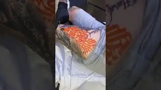 Amazing orange sharpie script lettering by Jozzy Camacho @jozzycamacho !