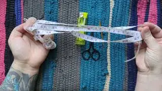 Micro-Macramé materials.