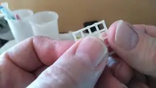 How I make the glow-in-the-dark  grid pattern