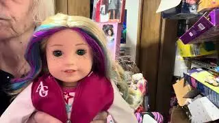 Unboxing AG Truly Me #110 doll.