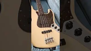 Fender Japan Traditional ll 60s jazz bass quick view #fender #fenderbass #fenderjapan #jazzbass