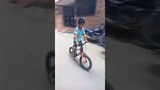 Vajru Cycling in Street @jrbhardwajgurgaon | #cycling #gurgaon | Jr Bhardwaj Gurgaon