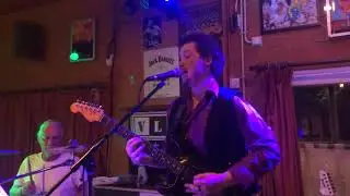 THE DYNAMICS Chivy Kuhles live Cafe Ut Vloot VID 2