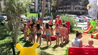 Play Fun Party crown At Beach Kids Game