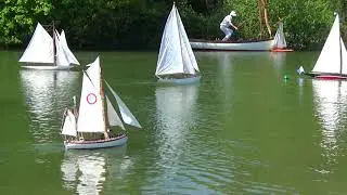 Le voilier Albatros de Christian et ses amis naviguent - Art Mein Glaz Festival 2018 RC 11/25