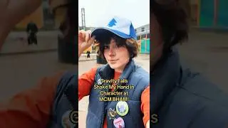 Gravity Falls 🌲 Shake Dipper&rsquo;s Hand in Character! (MCM Bham) #gravityfalls #bookofbill #dipperpines