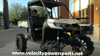 2019 Can Am&reg; Defender XT&trade; HD8 with Lift Kit