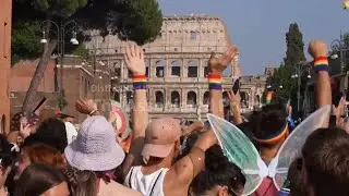 Annual Pride parade parties through Rome