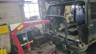 HD Rear tire carrier bumper removal