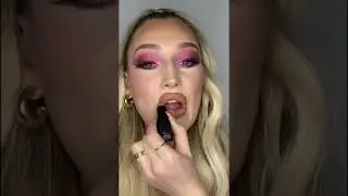 Meredith Duxbury&rsquo;s favorite inexpensive lip combo