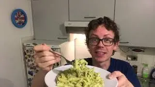 Knorr Spaghetteria Pesto Pasta im Test: Der JunkFoodGuru feiert die Herd Premiere