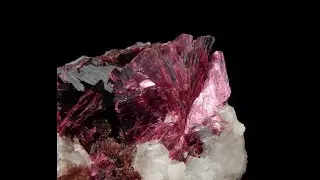 185383171760 ERYTHRITE - Morocco, Anti-Atlas Mts., Bou Azzer /black_orion666/