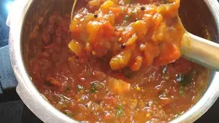 Simple Onion Tomato Curry - South Indian Style Curry for Dosa, Chappathi, Poori or with Rice