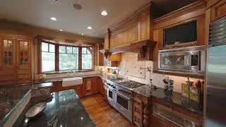 New Listing in Gated Golf Course Community