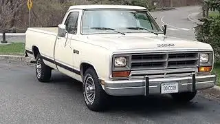 1987 Dodge D150 LE Idling Walk Around