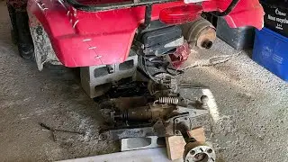 Suzuki eiger 400 4x4 yokes/u-joint replacement (Easier than I thought)