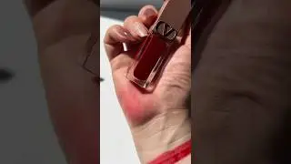Valentino Liquirosso - 22A Rosso Valentino. &hearts;️ #giftedbyValentino #blush #makeup #beauty