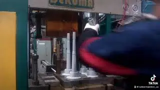 Rubber injection machine for the rubber milk breast pump, DKM-RV300
