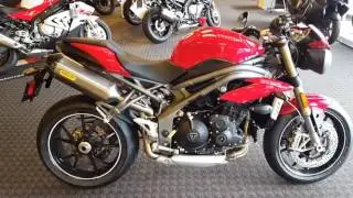 2017 Triumph Speed Triple S Diablo Red Walk Around @ Frontline Eurosports