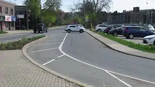 Doing whatever in Westdale (Hamilton, Ontario) [bad driving driver] 2024