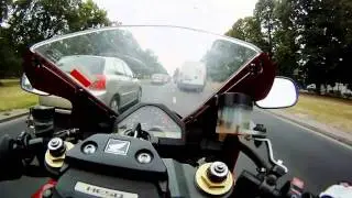 CBR 1000 RR vs city traffic - GO PRO HERO HD