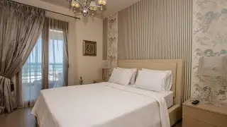 White Crystal Beachfront Apartment, Gournes, Greece