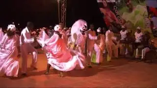 Grupo de Marimba Universidad Católica Esmeraldas Canoita