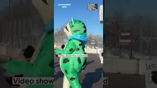 ICE Tackles Giraffe Clad Protester To Ground, Handcuffs Him As Crowd Shouts In Anger | Trump | US