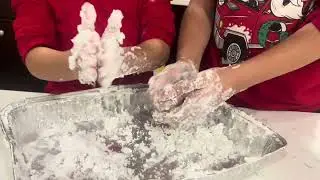 How to make snow #experiment #kidsvideo #kidsentertainment #kidslearning #letsmake 