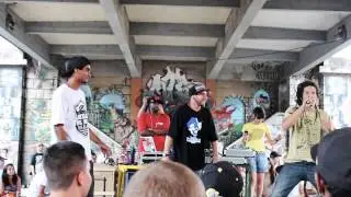 Duelo de MCs - Thaik vs Kdu dos Anjos (Final) :: Batevolta - 01/12/13
