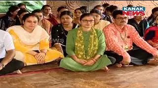 Agriculture Officers Protest Over Delay In Cadre Restructuring Outside Bhubaneswar's Krushi Bhawan