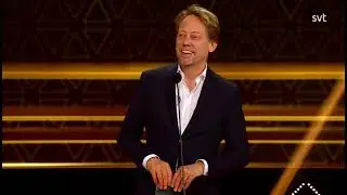 Peter Settman delar ut pris p&aring; Kristallen Galan 2025 