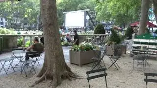 Walking in Manhattan - Bryant Park
