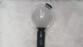 Unboxing BTS Lightstick (ARMY Bomb)