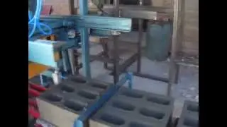 Maquina de blocos de concreto