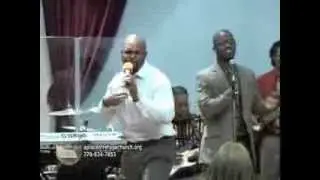 APOR Praise Team - singing 