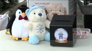 Charlottesville&rsquo;s &lsquo;Stuff the Truck&rsquo; drive boosts Marine Corps Toys for Tots effort