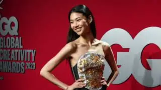 &lsquo;Squid Game&rsquo; Star Hoyeon Says Fame Includes &lsquo;Many Unbelievable Experiences,&rsquo; but Also &lsquo;Moments of Se