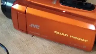 5 ЧАСОВ НЕПРЕРЫВНОЙ СЪЁМКИ ВИДЕОКАМЕРА JVC GZ R 435 DE