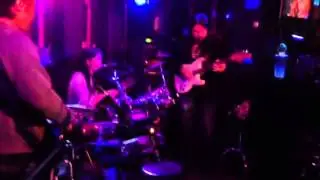 Eliot Reynolds having a jam in Japan. 