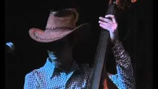 The Hunters - Gilmore Creek (original song) - live at the CMM 2011