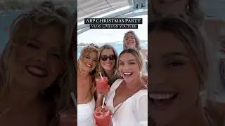 Watch the antics NOW 🤭 #boatparty #noosa #christmasparty #photographer