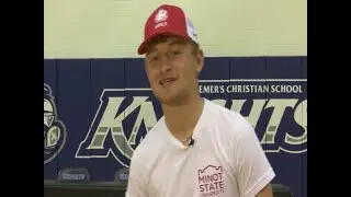 Zach Hendrickson signs with Minot State to play golf