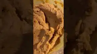 I made some peanut butter cookies only using 3 ingredients #peanutbuttercookies #fyp #foryou