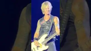 That Duff McKagan Face Says Everything &mdash; Then Slash Takes Over 👀