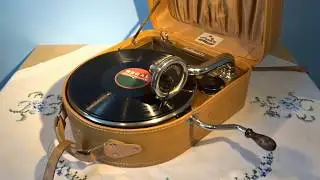 Black Diamonds Band &ndash; In a clockmaker's shop / The whistler and his dog 1929